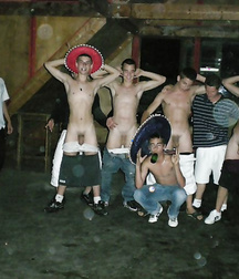 funny straight guys 5e80cb90a5154.jpg
