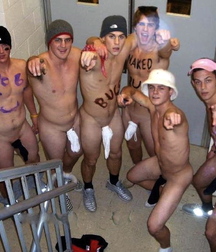 funny straight guys 5e80cbb052d0a.jpg