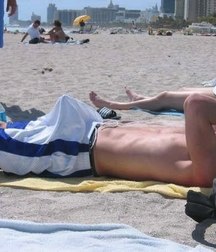 opss, i have an erection 5e82350a7f50e.jpg