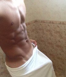 opss, i have an erection 5e823537a878c.jpg
