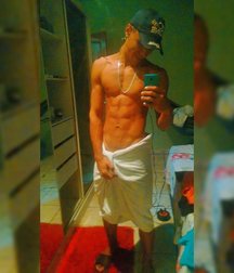 selfies with towel 5e863a547e196.jpg
