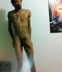 hot black guys 5e863afb1cb4f.jpg