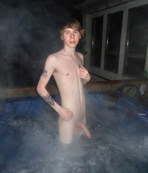 boys in the water 5e89f5f4f0f89.jpg