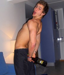 look at these funny guys 5e89f6899c4d3.jpg