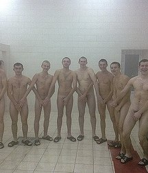 an indiscreet look in the locker room 5e89f7ba6137c.jpg