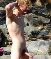 naked outdoors boys porn 5e95e4476778e.jpg