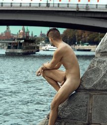 naked outdoors boys porn 5e95e4490d6aa.jpg