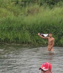 boys who love water 5e9dc6cd6e892.jpg