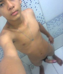 naked latin boys 5e9f63a550458.jpg