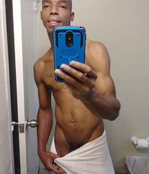 selfies and towels 5e9f640250387.jpg