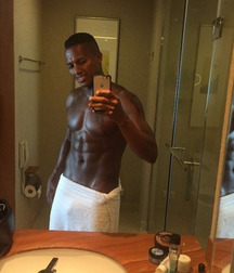 selfies and towels 5e9f641fd5e17.jpg
