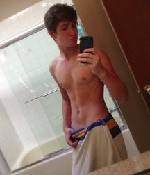 selfies and towels 5e9f64234deef.jpg