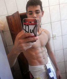 selfies and towels 5e9f643c6b6de.jpg