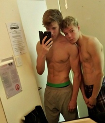 friends and selfies 5ea502d2bb926.jpg