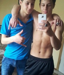 friends and selfies 5ea502f603f01.jpg