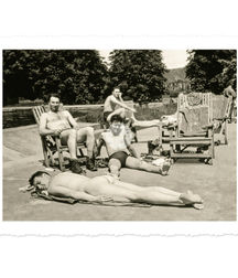 vintage  5ea504255a2b4.jpg