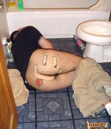 drunk straight-friends 5ea5046fc9f7e.jpg
