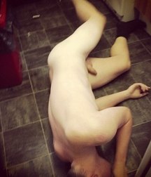 drunk straight-friends 5ea504795da52.jpg