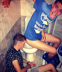 drunk straight-friends 5ea50496e2b62.jpg
