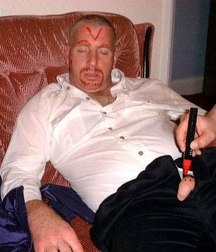 drunk straight-friends 5ea5049c6b7a4.jpg