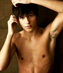 magical beauty of straight guys 5eaef4e1aabb3.jpg