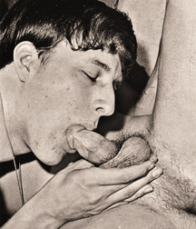grandpa's photographs boys porn 5eb3089e14943.jpg