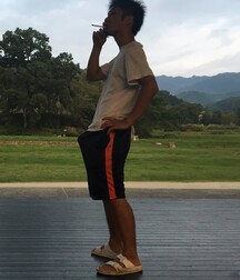 guys with hidden erection 5ebdb07f60ad3.jpg