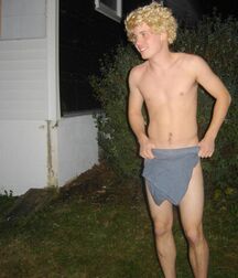 funny guys 5ebdb22f4b46b.jpg