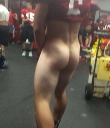 the men's locker room guys porn 5ebdb3b10ad0d.jpg