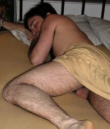 I'm so sleepy 5ec190b77155b.jpg