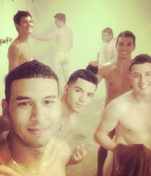 shower in the gym 5ed161883ccd0.jpg