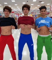Friends twink tube happy boys 619ff50f12a03.jpeg