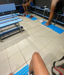 One day in tre dressing room public nude 61a32f1647b1d.jpeg