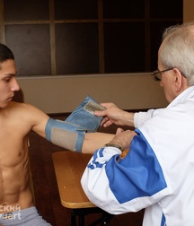 Guys at the doctor straight boys porn 61a3304971500.jpeg