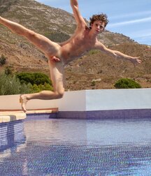 Water boys nude porn guys straight 61b7e4ff9c5cc.jpeg