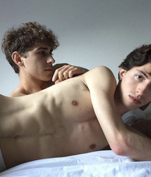 Delicate contacts twink tube boys 61b98954770a6.jpeg