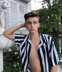 Sexy boys celebrate porn naughty  61c22dd191713.jpeg