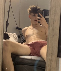 Selfie sexy mirror boys gay porn 61c22fa28aae8.jpeg