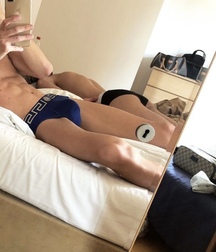 Selfie sexy mirror boys gay porn 61c22fb6c78da.jpeg