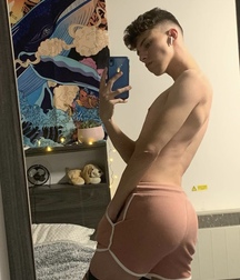 Selfie sexy mirror boys gay porn 61c22fc0eb5f8.jpeg