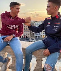 Two great friends twink straight tube  61c36baa34204.jpeg