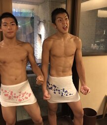 Boys with the towel hidden twink tube 61d3ffdddd840.jpeg