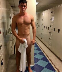 Naked under the towel shower boys porn locker room 61d400832b252.jpeg
