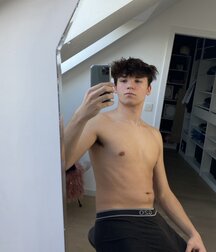 Nice selfies boys cute twink tube supply 61d5d3e4ae130.jpeg