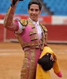 Sexy matador twink tube Spain 61f7e36ca3886.jpeg