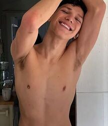 Boys with the towel twink tube 62054efe8131b.jpeg
