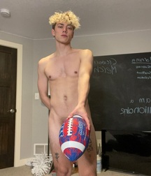 Boys with gay porn the ball  620d4e7cc68b4.jpeg