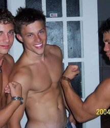 Funny boys (straight?) twink tube play