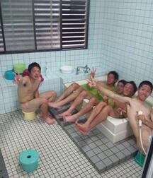 Onsen and sauna japanese twink tube 621088ecd0efd.jpeg