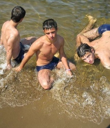 I feel like summer twink tube shirtless 6213d6e943af5.jpeg